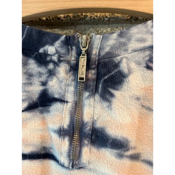 Tie-Dye Long-Sleeve Crewneck Top In Peach & Navy Velvet Blend - Picture 10 of 12